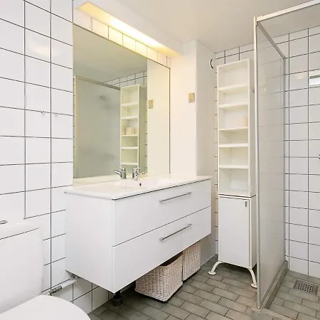 Appartement Lxxxiv